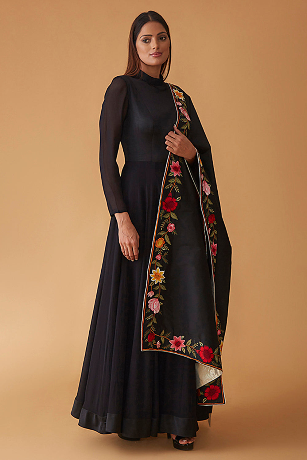 Baagecha Anarkali  With Dupatta In Resham Work