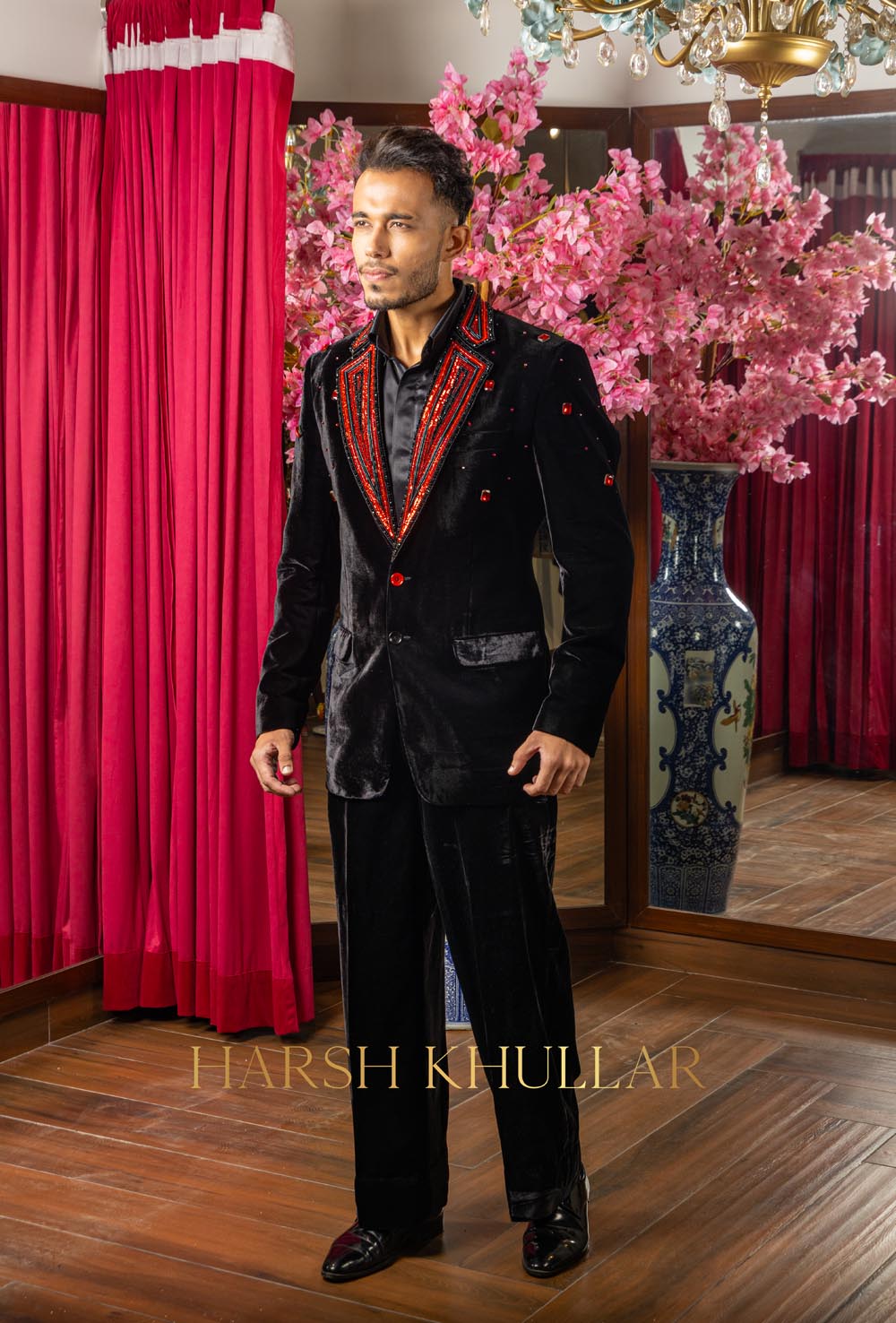 The Ishq-e-Nazneen Suit